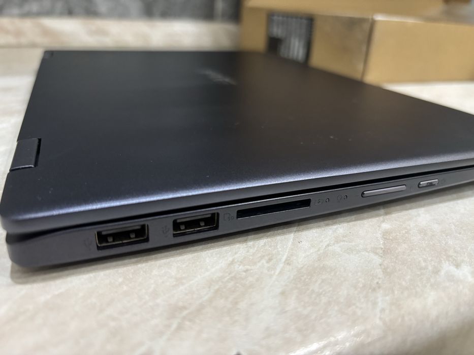 Asus vivobook flip TP412U