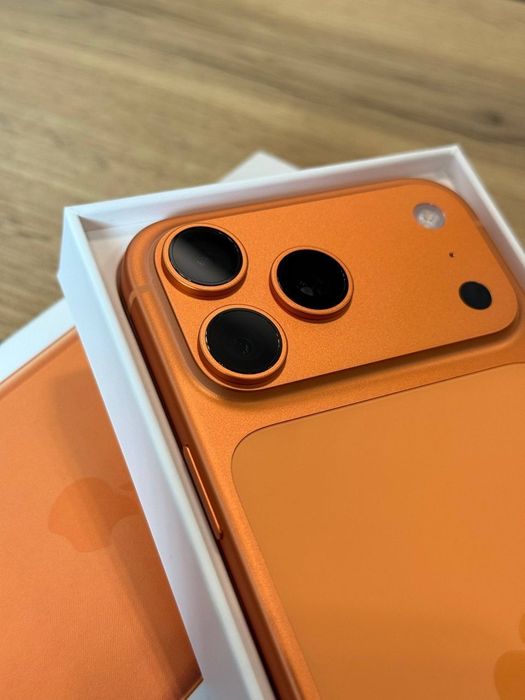 iPhone 17 Pro Max Orange 256гб