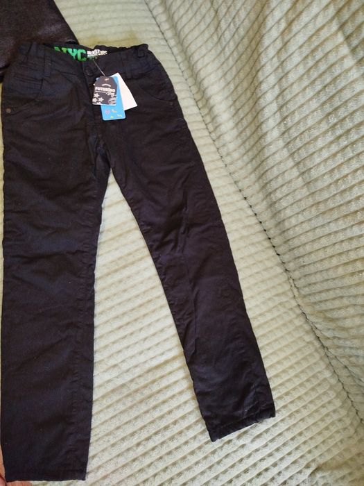 Новые утеплённые брюки на ребенка