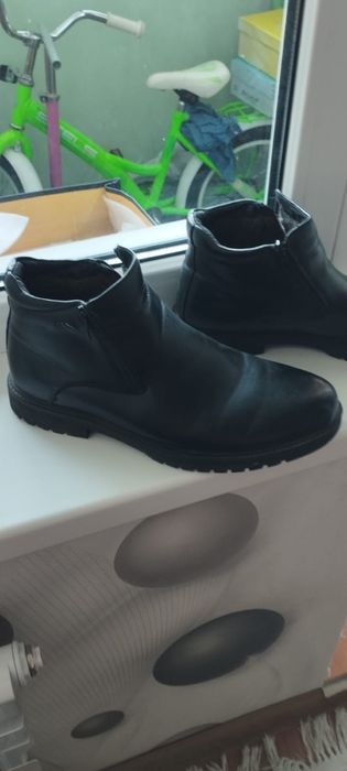 Продам зимние споги мужские