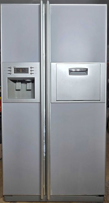 Холодильник Samsung 2х дверный