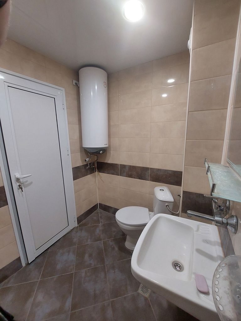 Продава се Двустаен апартамент в Хасково, Поройни - 60 кв.м за 952 €/кв.м - Снимка #5