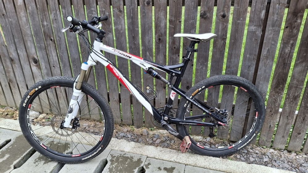 Bicicleta Radon full suspension