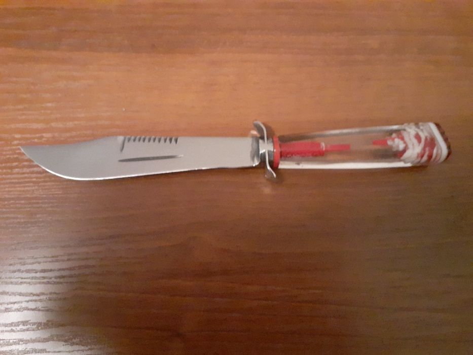 Cutite handmade pentru vanatoare, fabricate la Resita