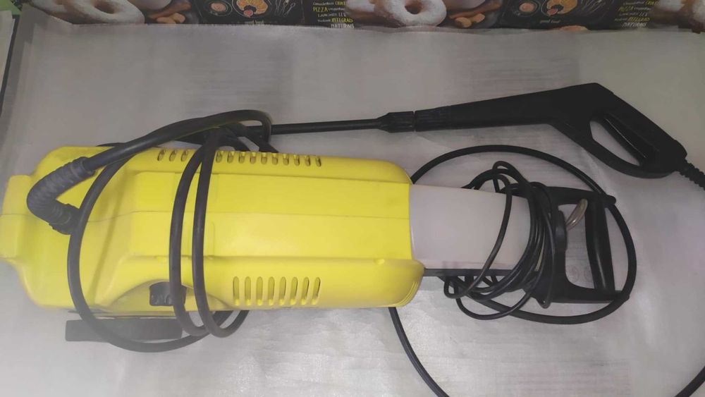 Водоструйка 2,1KW МОЩНА Италианска ОТЛИЧНО Работеща