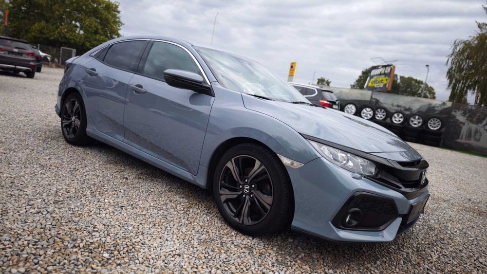 Модерно Сиво/Адаптивен DISTRONIK/Следи ПЪТ и ЗНАЦИ Civic