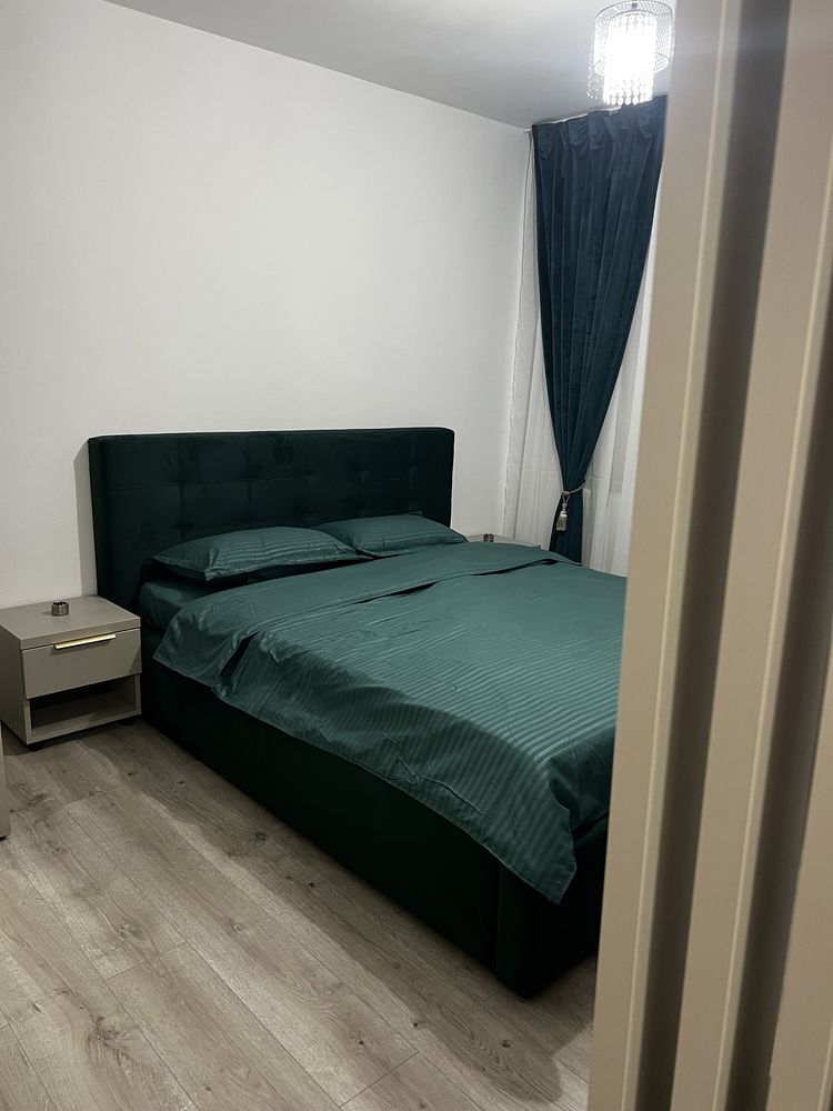 Centru Craiova, Regim Hotelier Lux, 150 lei / noapte.