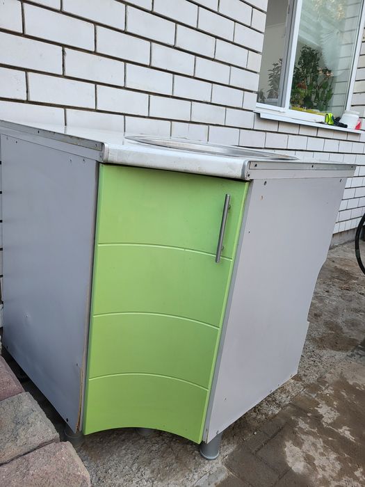 Тумба угловая 5000.   60/60/83. Без мойки. Мойка 10 000 т новая .