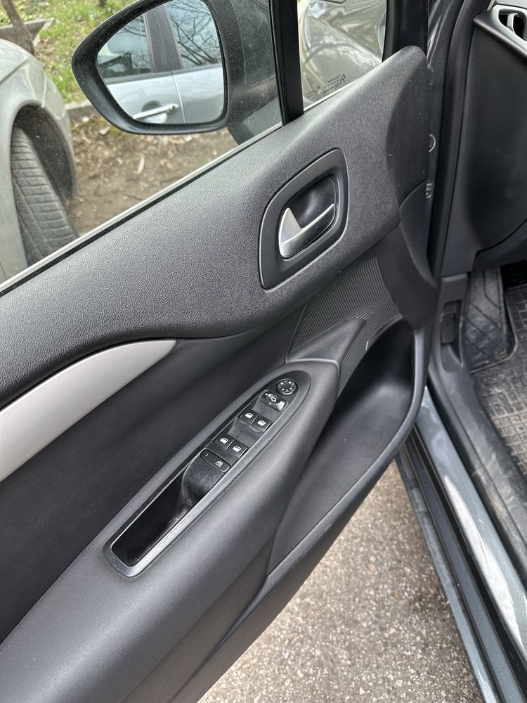 Citroen C4 2013 г.