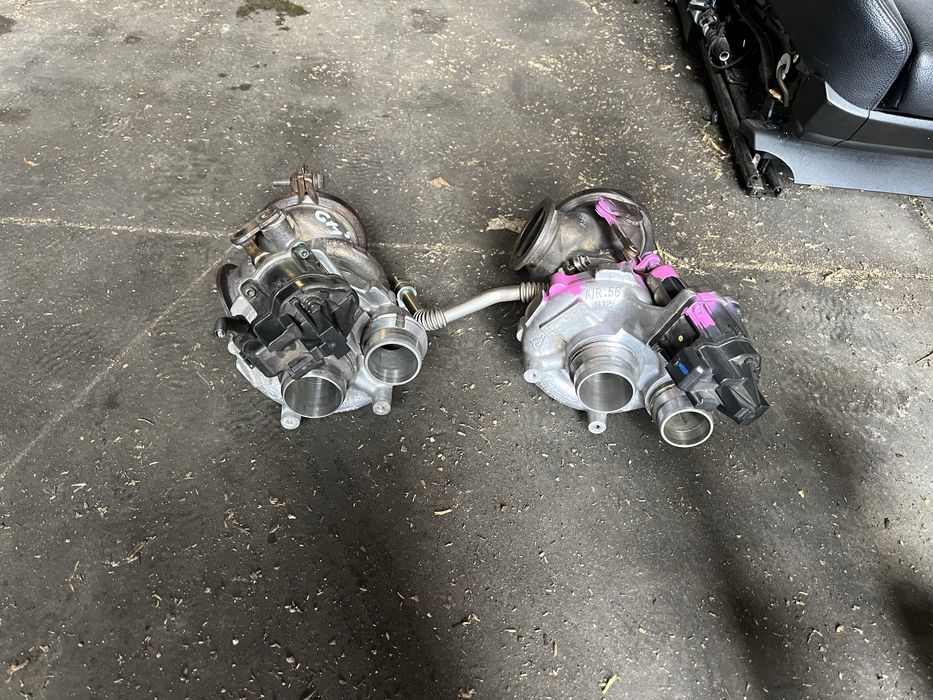 Турбини бмв 7 г11/12 750и 449 ( turbini bmw g11/12 5.0i 449 hp )