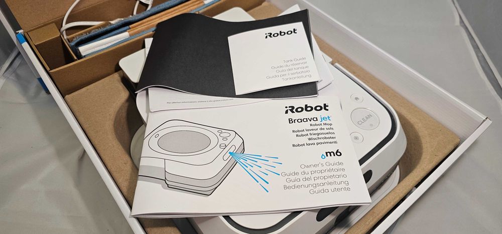 робот моп iRobot Braava Jet M6