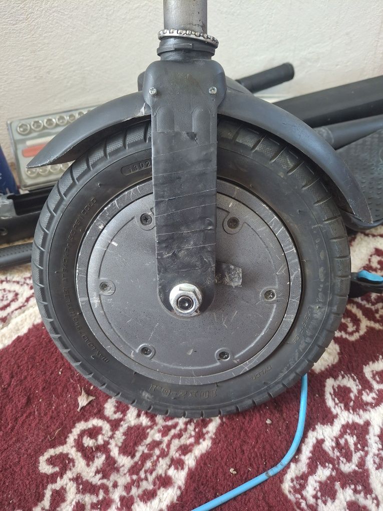 Vând motor trotineta electrica MYRIA UEV 7044