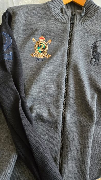 Продам новую кофту