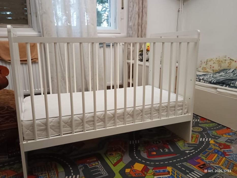 Vând pătuț copil cu saltea