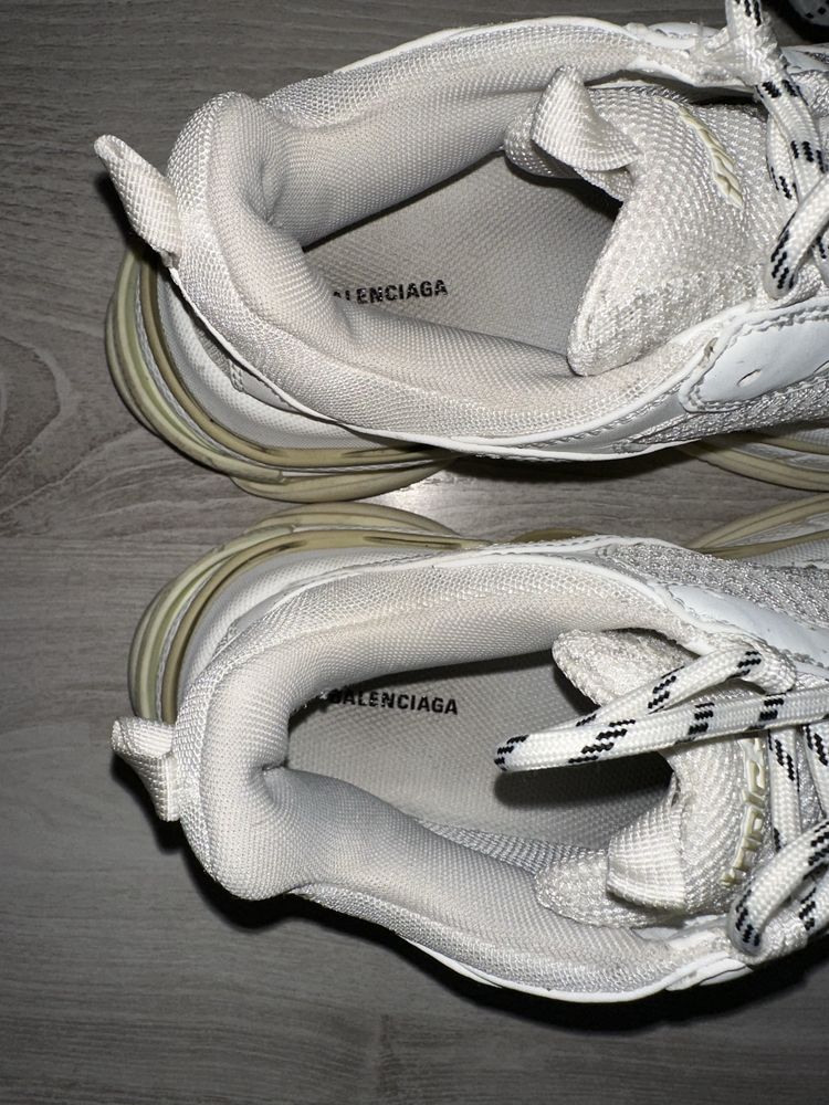 ОРИГИНАЛНИ Balenciaga triple S