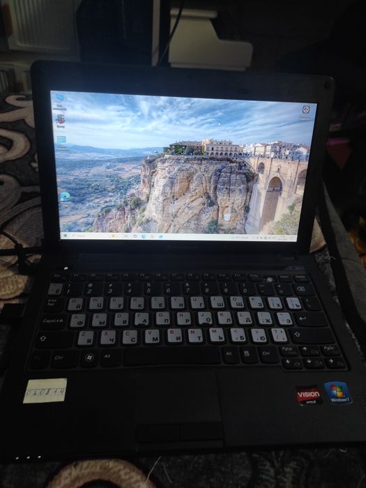 Продается нетбук Lenovo