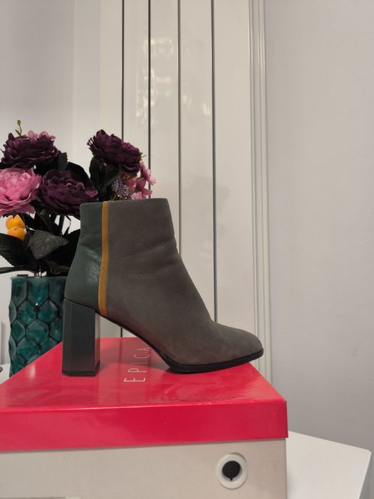 Botine/Ghete elegante din nabuc (piele naturala)