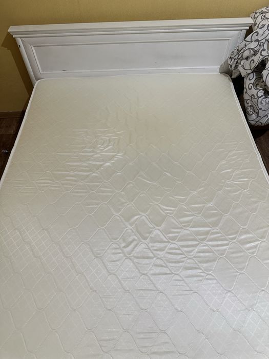 Продам матрас б/у