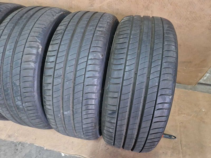 4 Michelin R17 225/55/ 
летни гуми  DOT4518