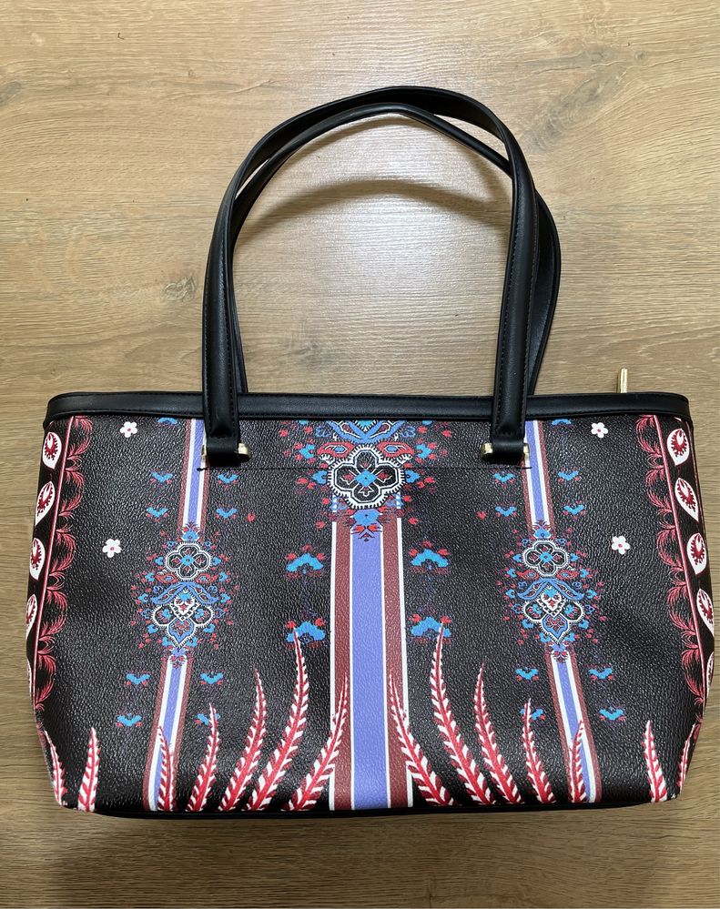 Class Cavalli оригинална дамска чанта