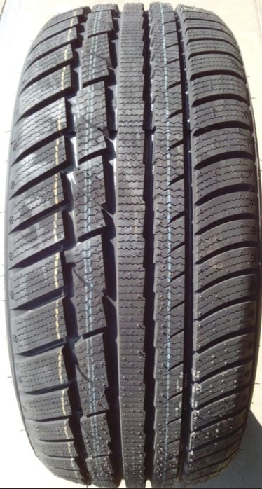 255/45R19 зимний балон