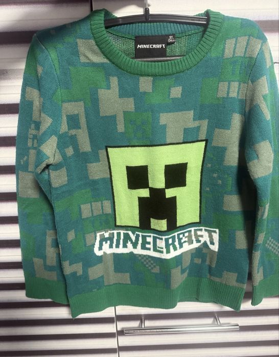 Детски пуловер “Mainkraft” 134/9г. и ватирано худи