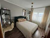 Apartament cu 3 camere + 1 garaj