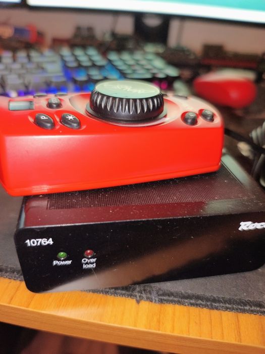 Roco 10764 + mause + alimentator  statie digitala roco piko fleischman