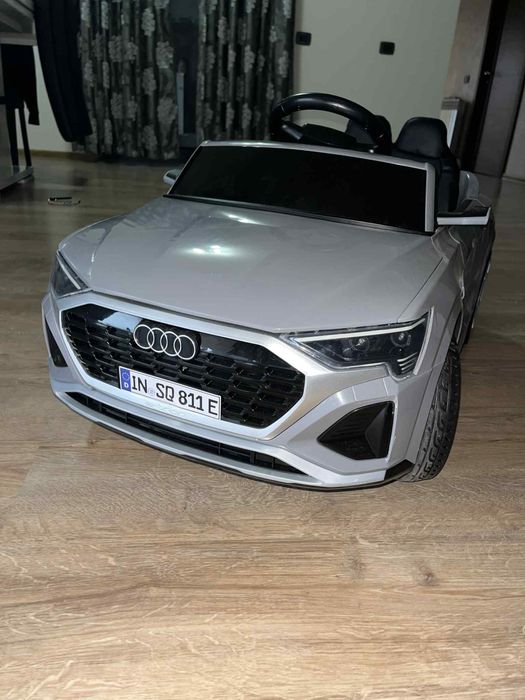 Masina electrica copiii 3+ (audi]. (NOU)