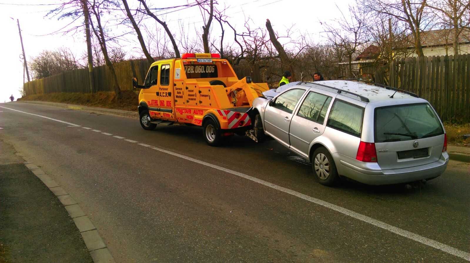 Tractari auto Pitesti NonStop /  Platforma auto Arges 0728.O6O.OO6