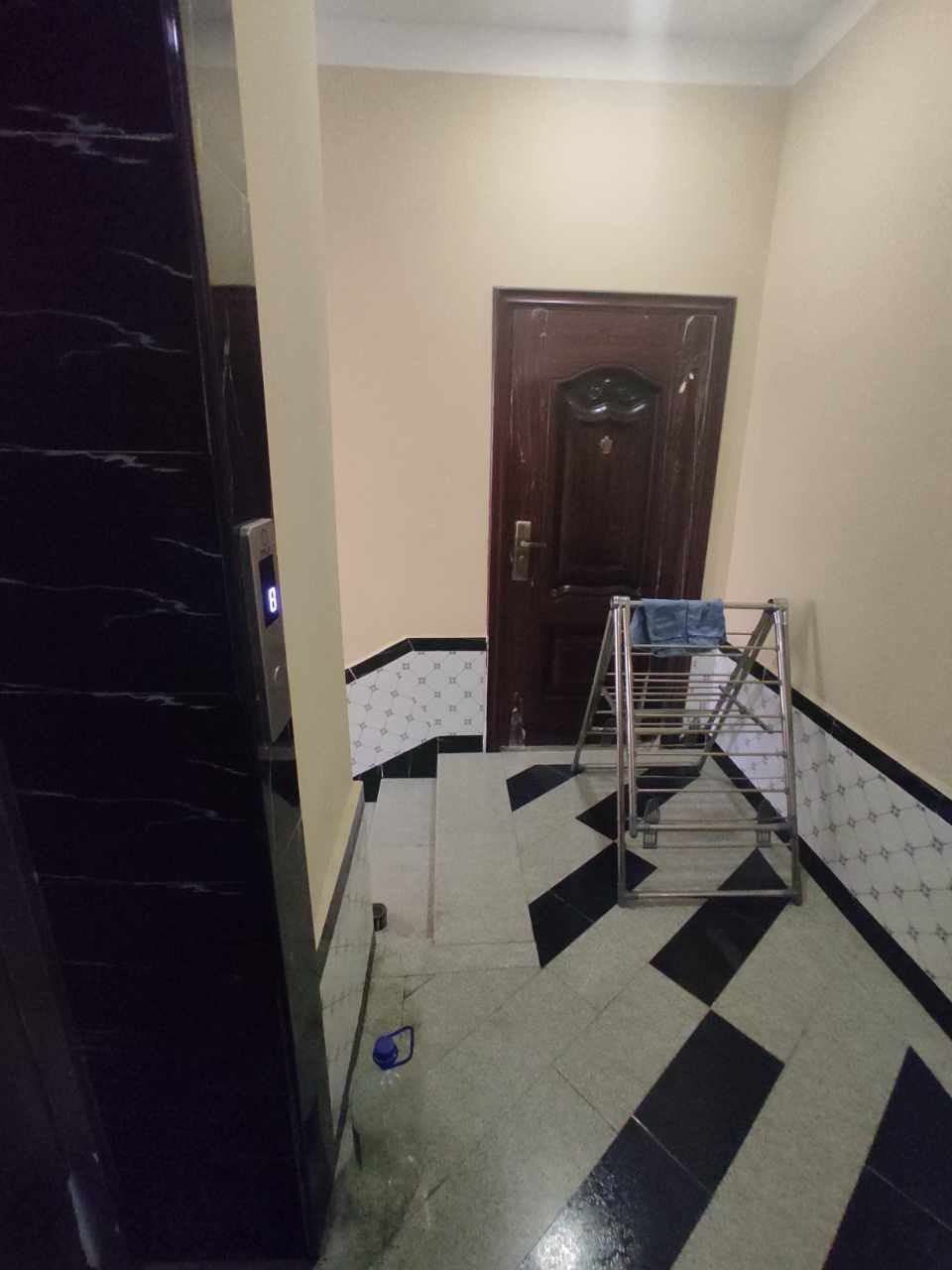 М² 900 уе. дан каробка холатда мансарда ёки 2 этаж тераса килиш м.н