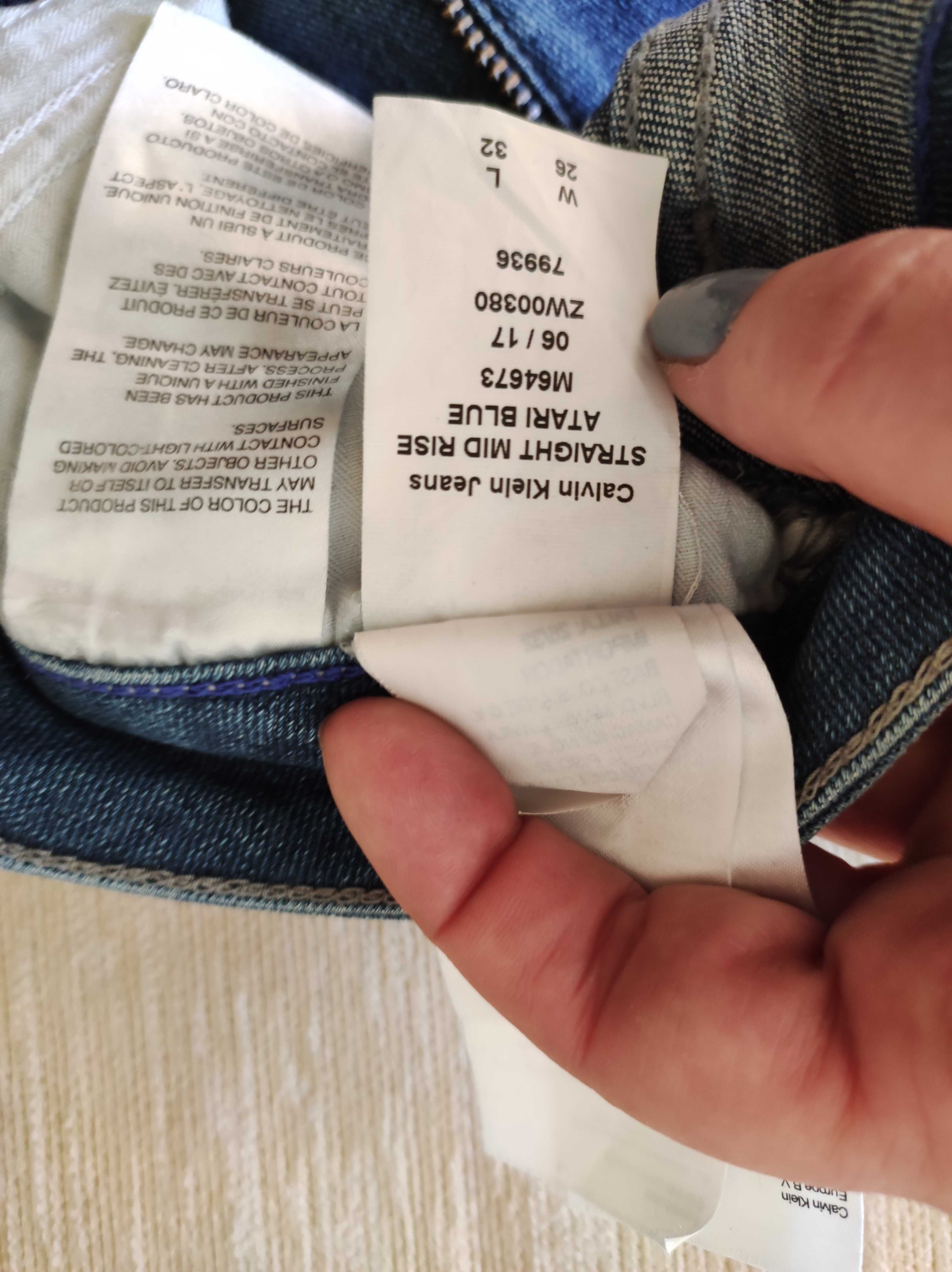 Дънки Calvin Klein Jeans 26/32