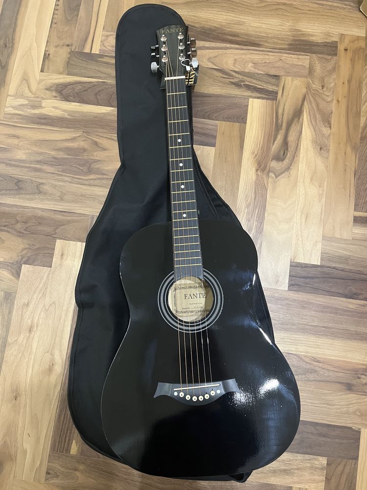 Акустическая гитара 36/38 размер