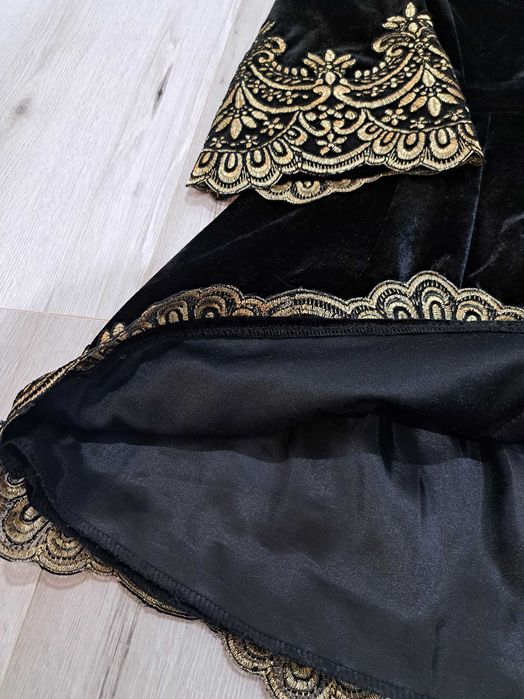 Rochie scurta catifea