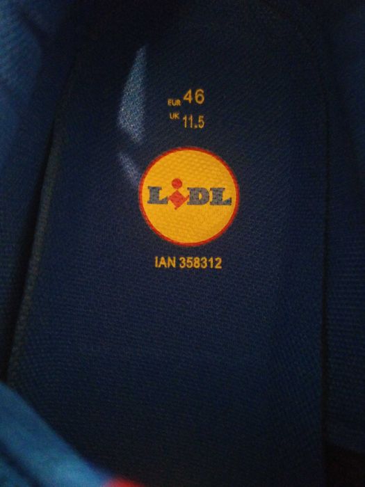 Adidasi bărbați, superbi mărimea 46