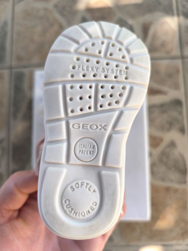 Сандали на Geox в отлично състояние