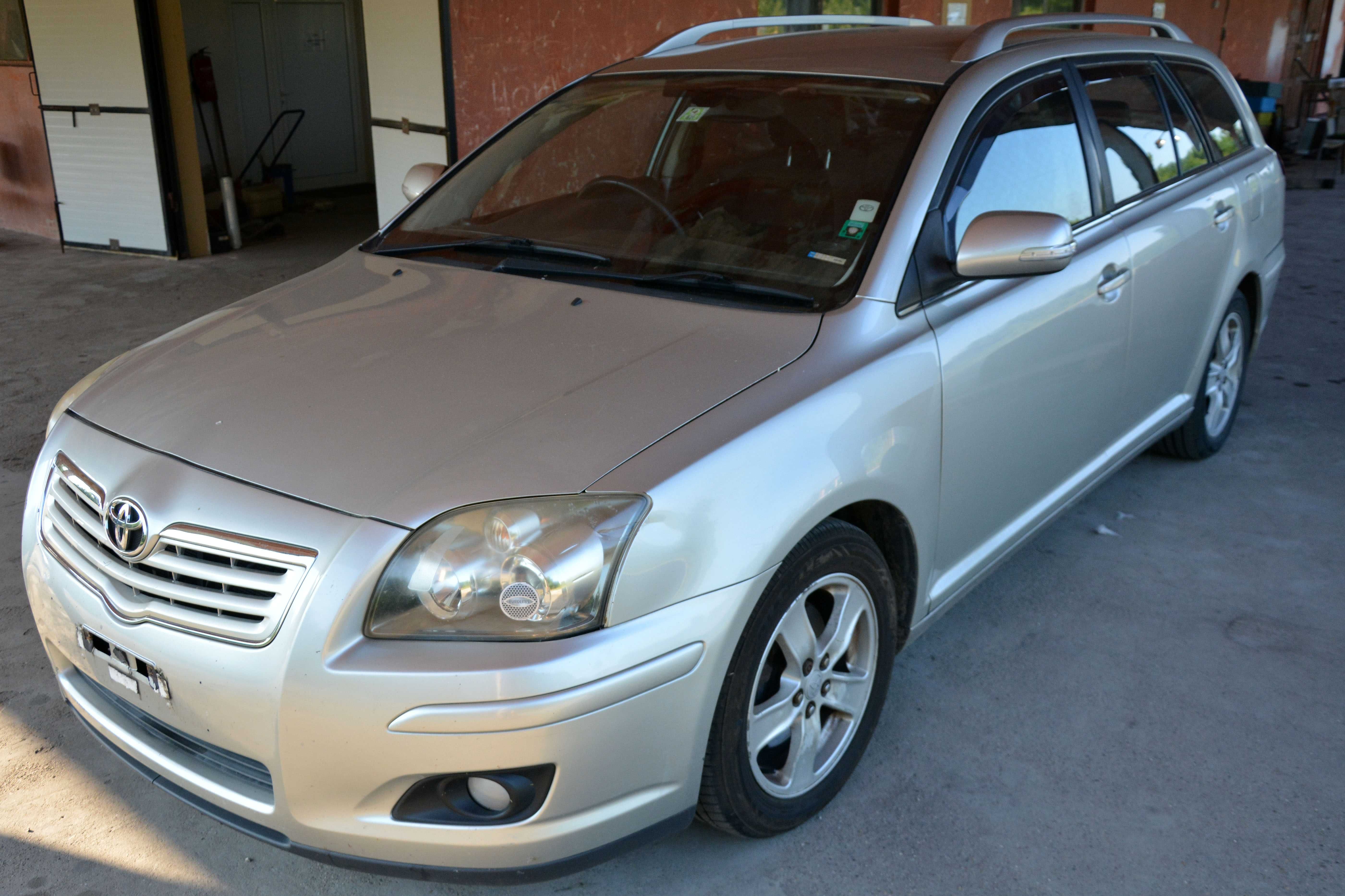 Toyota Avensis II 2003-2009 на части