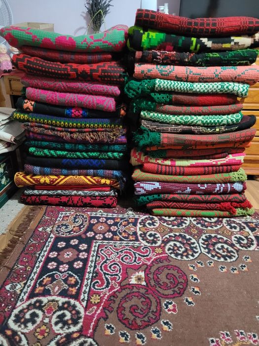 Coverturi vechi și fețe de masă