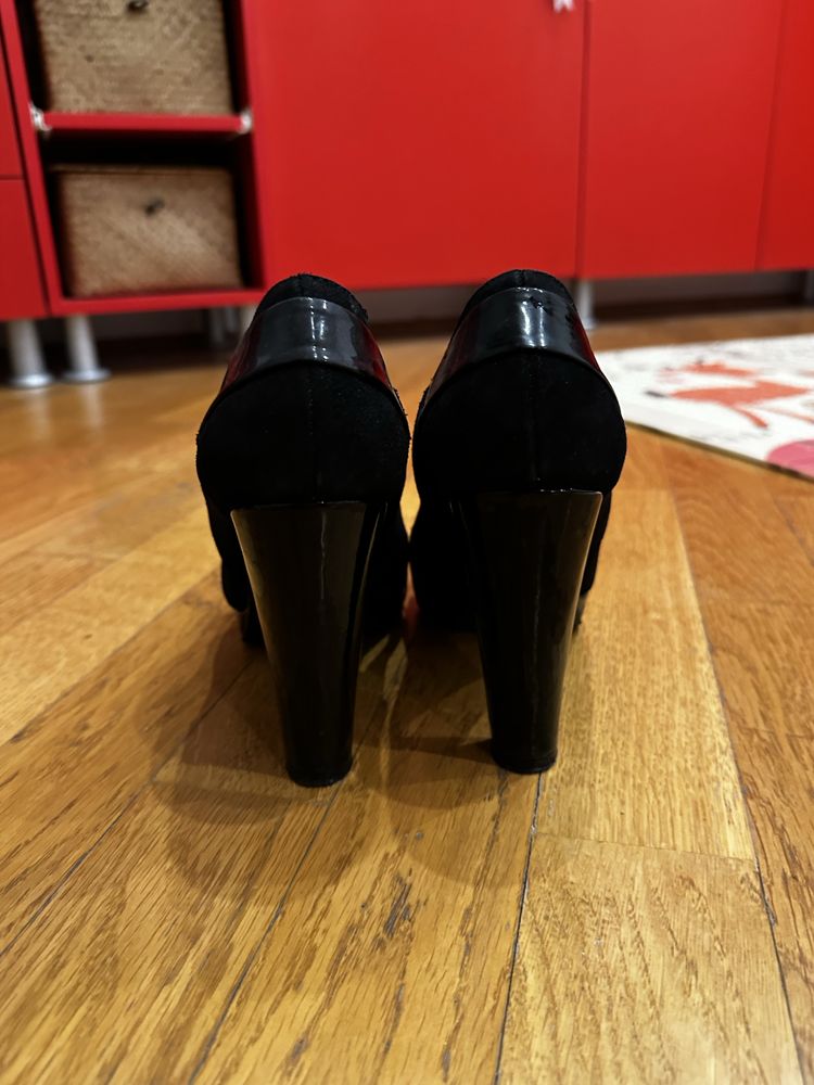 Pantofi din piele cu toc gros si platforma Boston Shoes