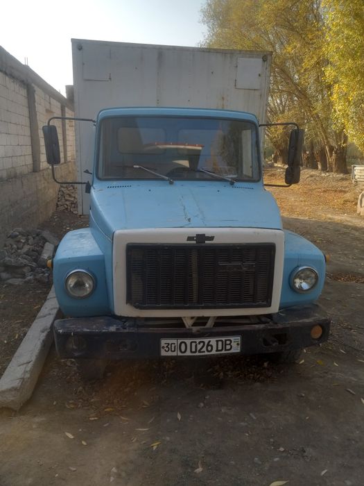 Gaz 3307 sotildi srochni