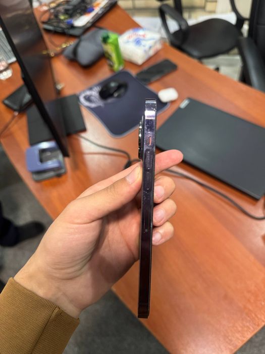 Iphone 14 pro max sotiladi