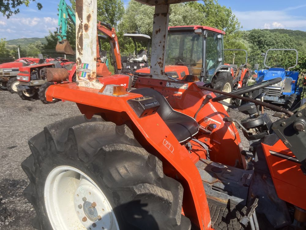 Tractoras tractor japonez kubota L1-315 cu incarcator frontal