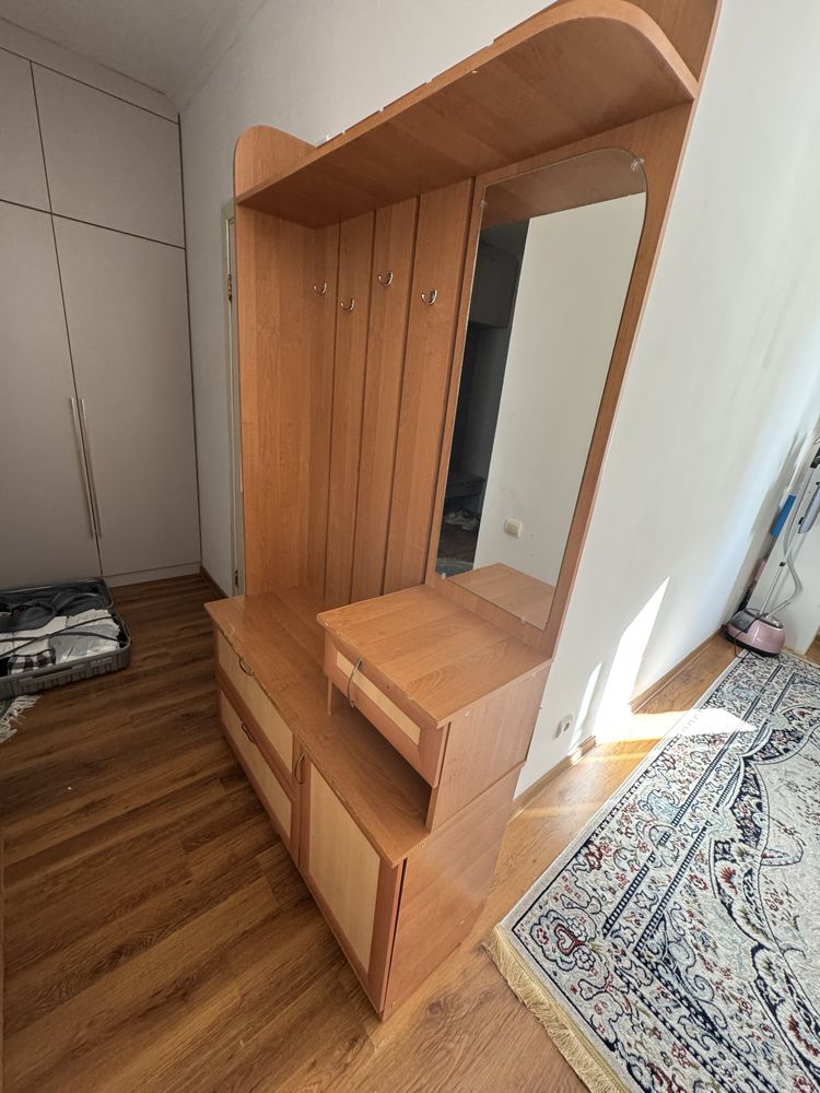 Продается мебель для Прихожей
