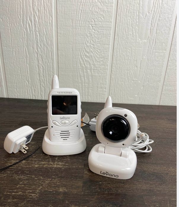 Видео няня levana