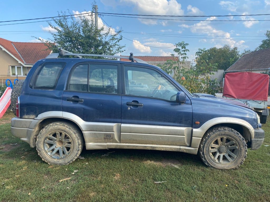 Dezmembrez suzuki grand vitara motor 2000 diesel