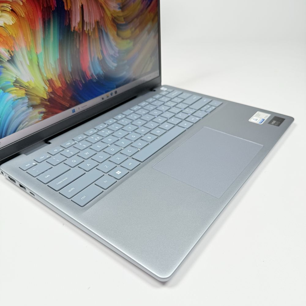 DELL Inspiron Plus/14” 2,2K WVA/Ultra 7 155H 24MB/16GB 6400Mhz/1TB NVM