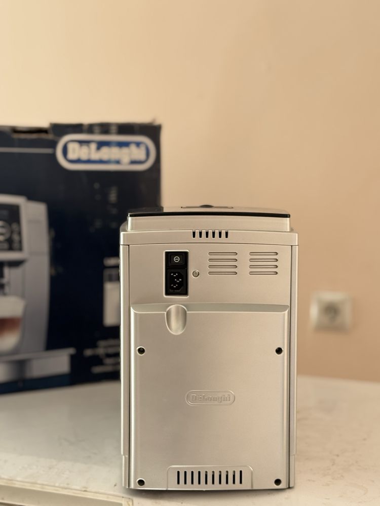 Кофемашина DeLonghi Cappuccino
