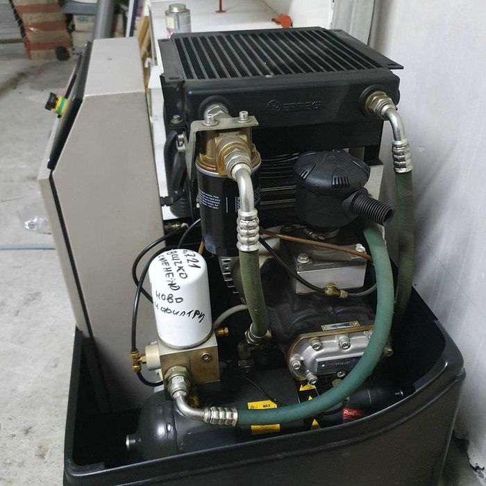 Винтов компресор Фини 10 Fini