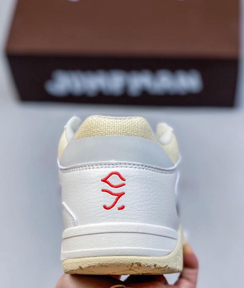 Нови мъжки маратонки Nike Air Jordan x Travis Scott “Cut the Check”