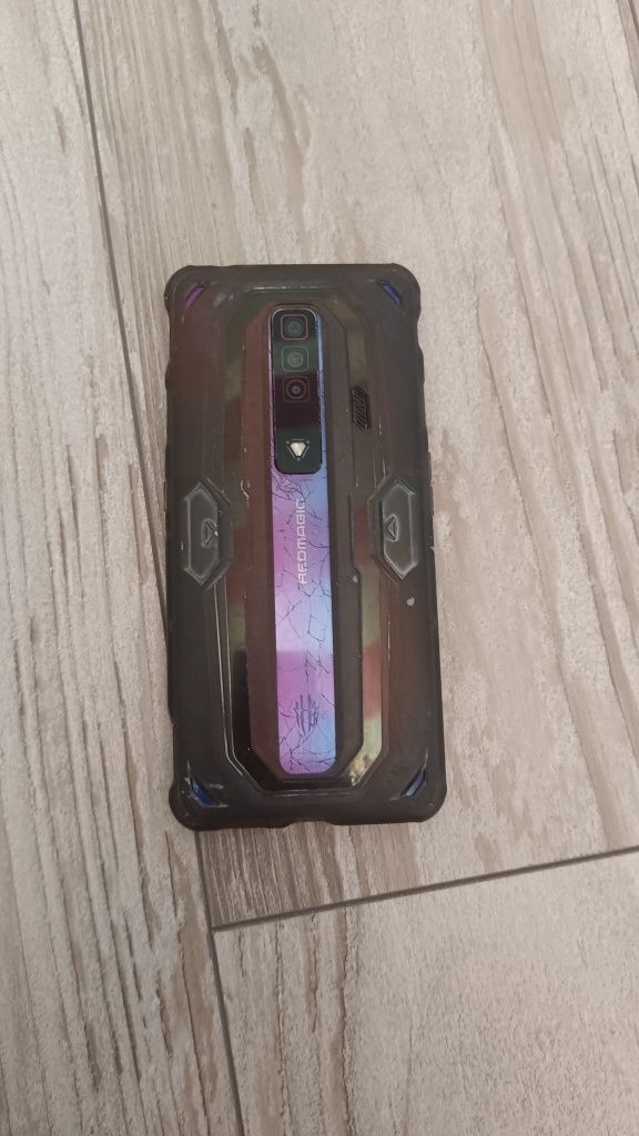 Продам Redmagic 7 Б/У